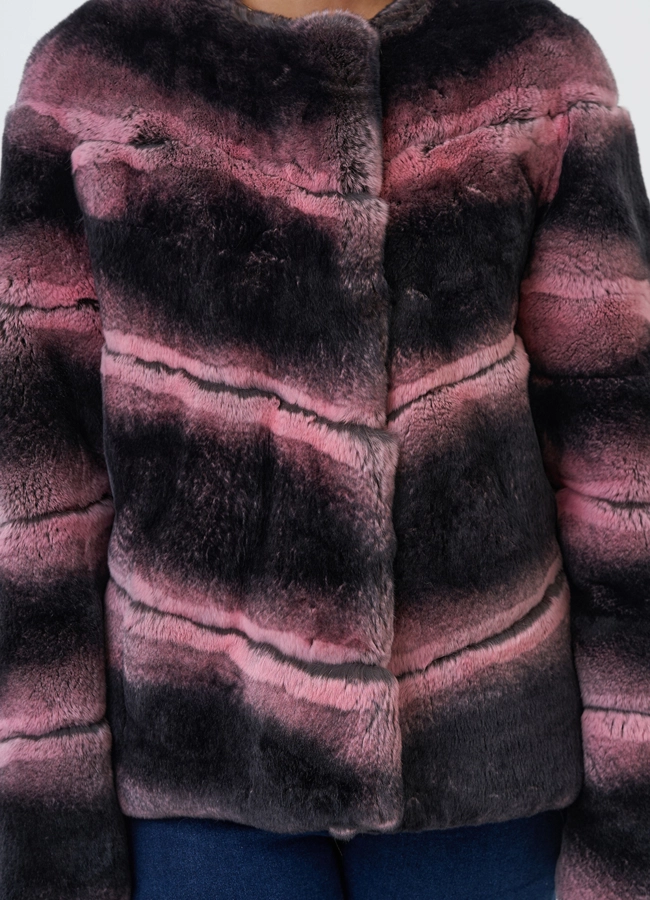 Короткая шуба из меха кролика модель № 29123 в рассрочку
