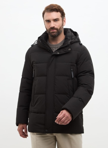 Мужской пуховик черного цвета Мужской пуховик черного цвета