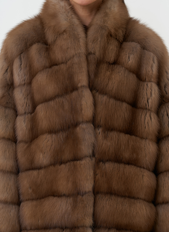 Шуба из куницы с воротником шаль