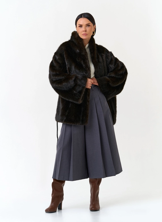 Женская шуба из эко меха фото