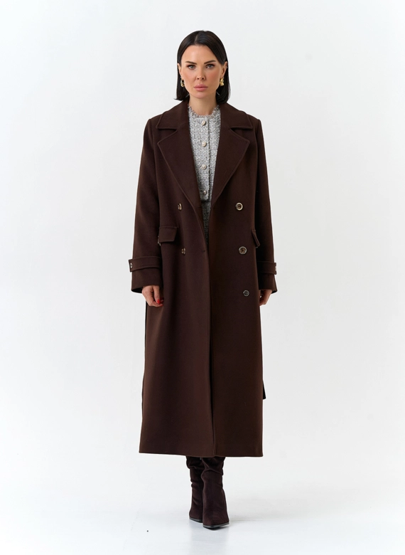 Женское пальто с английским воротником фото