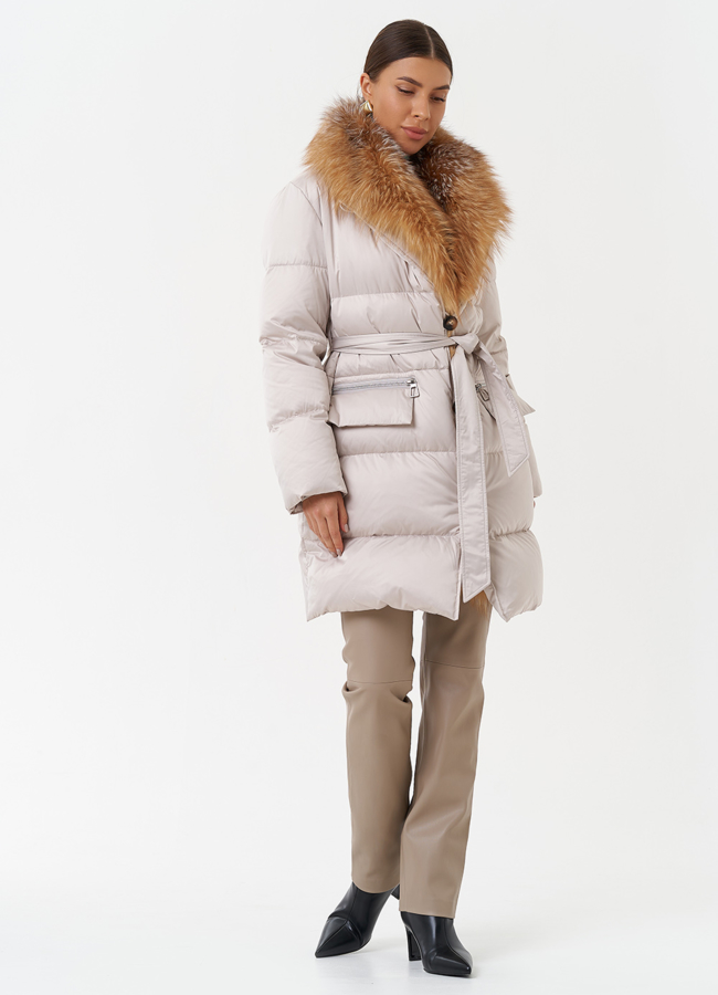 Женский пуховик с отделкой из меха лисы модель № 28569 в кредит