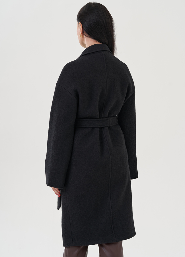 Женское пальто с английским воротником черного цвета  модель № 24757 универмаг малина
