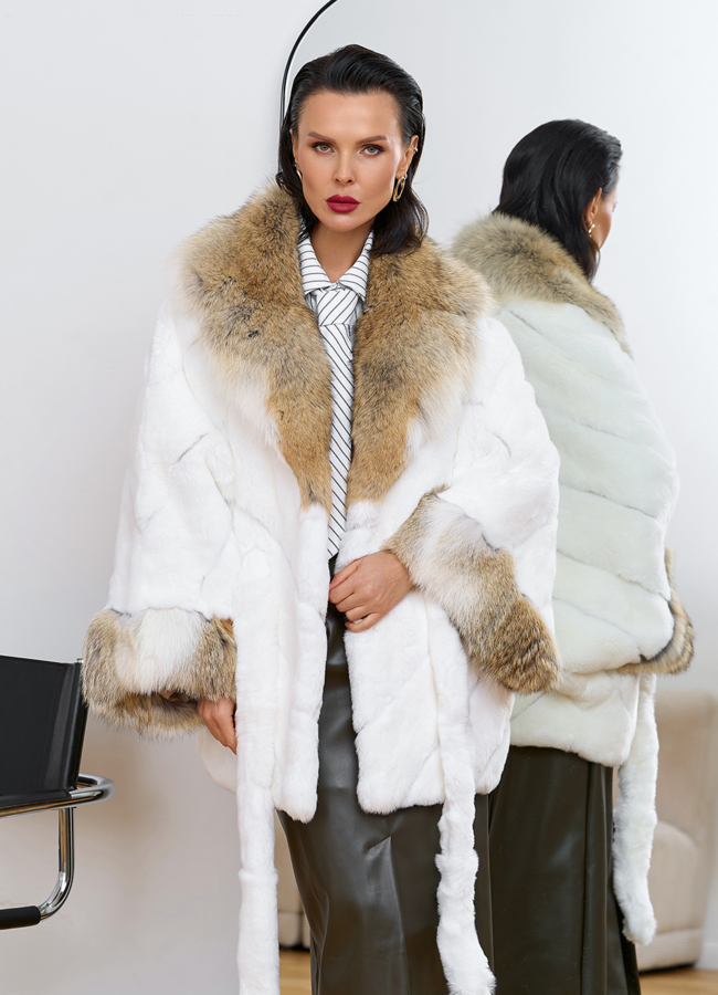 Шуба из кролика с отделкой из меха койота модель № 31324 универмаг малина